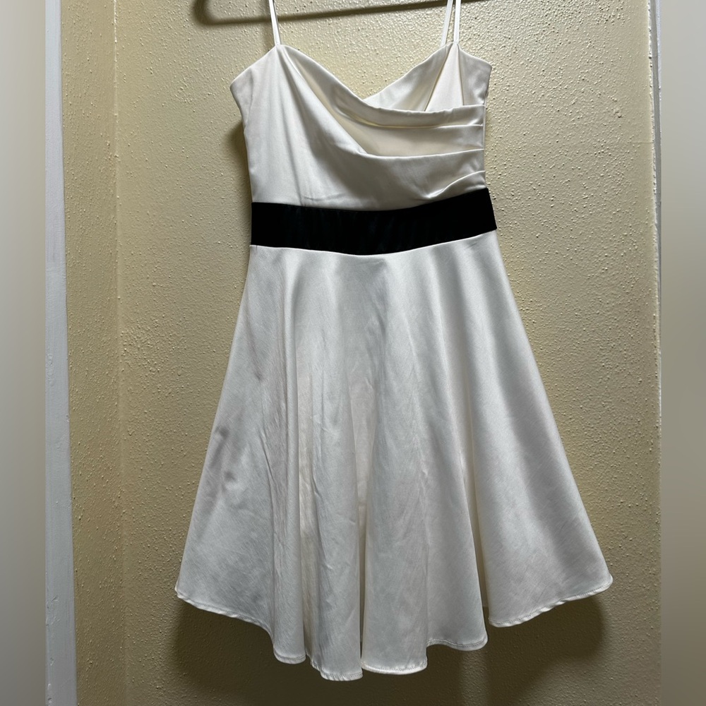 Satin feel dress